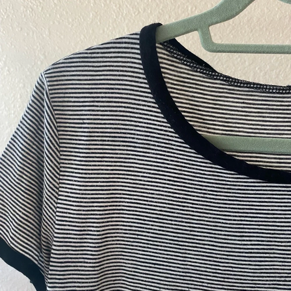 Striped t - Picture 2 of 3